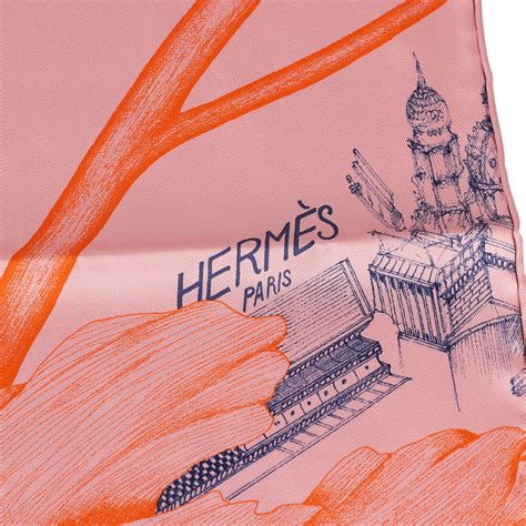 hermes a l ombre des pivoines